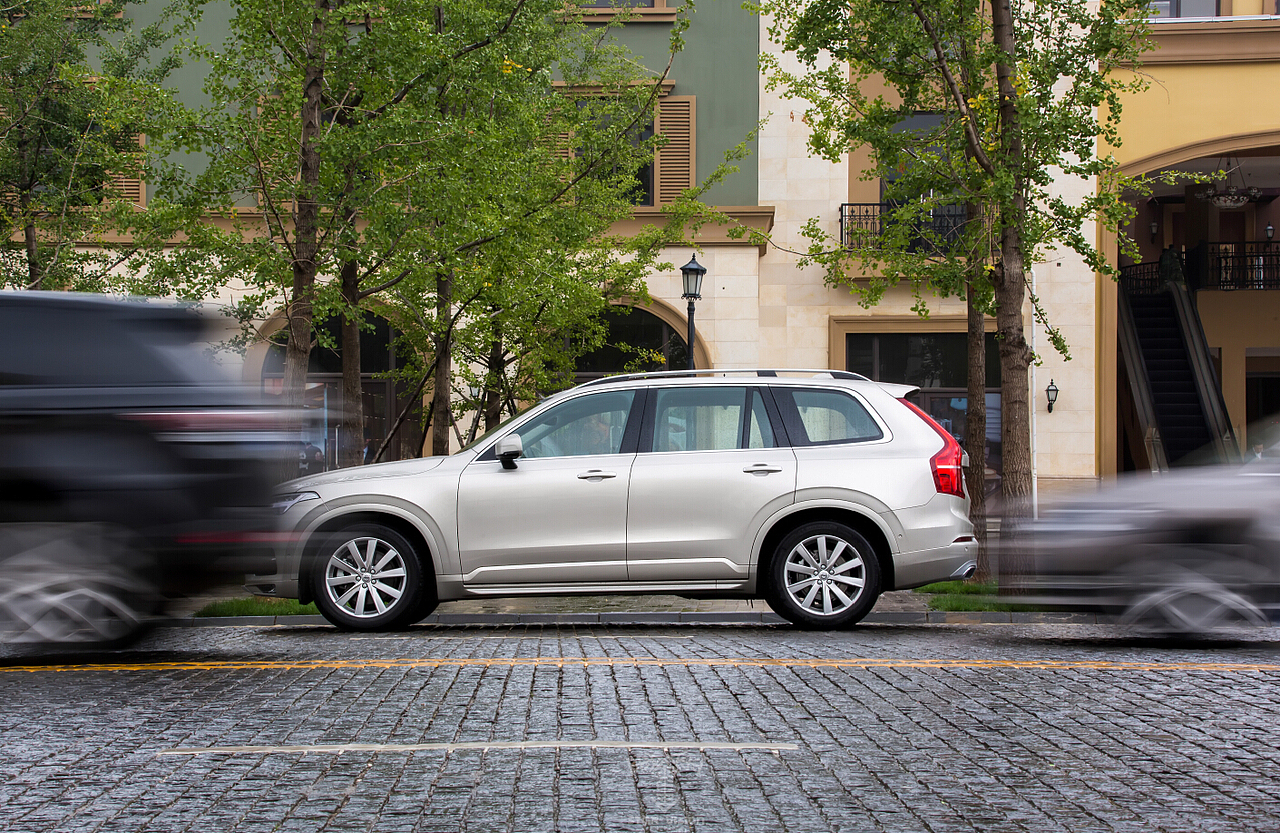 绅士座驾:VOLVO XC90