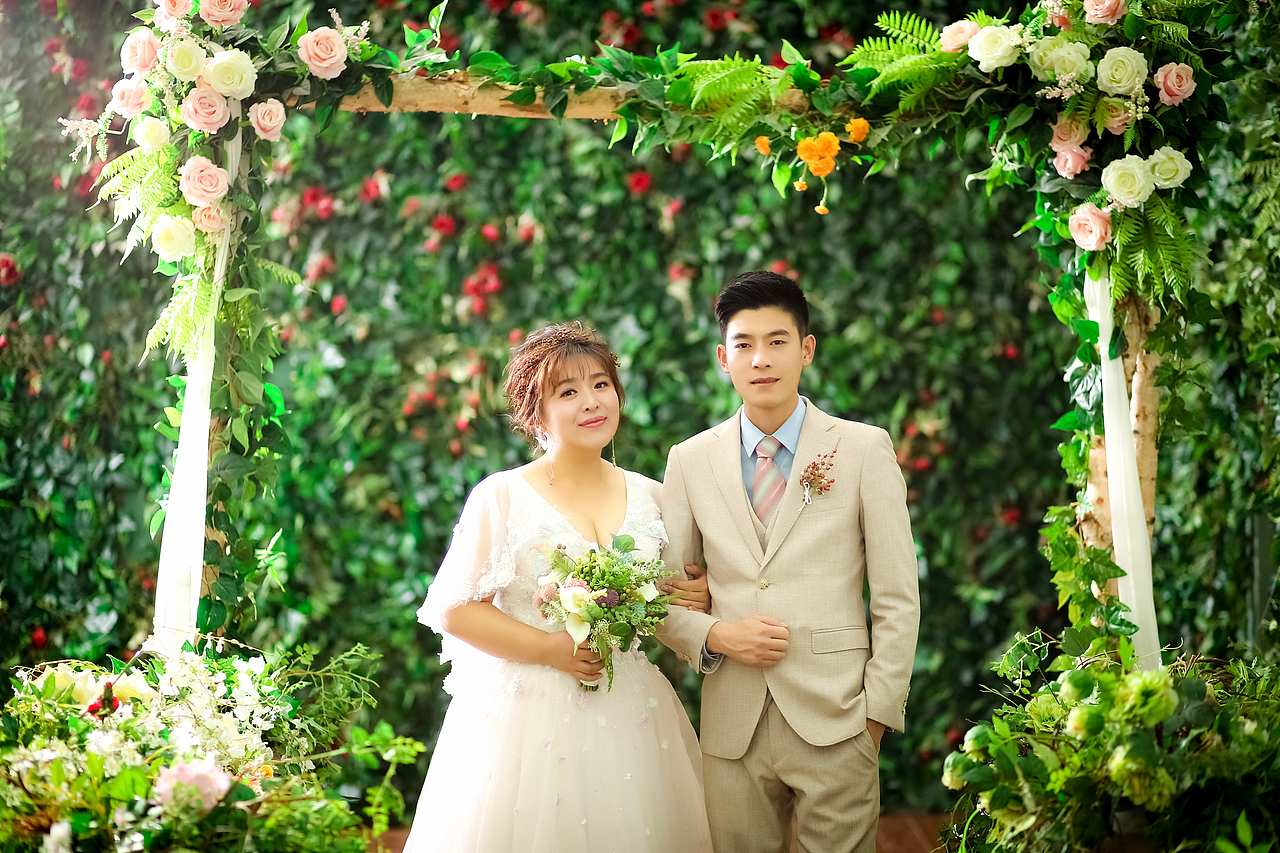 结婚照（图ZMTA5OTIyMzcy） - 人像摄影 - 站酷设计师一头傻驴原创素材 - 站酷ZCOOL