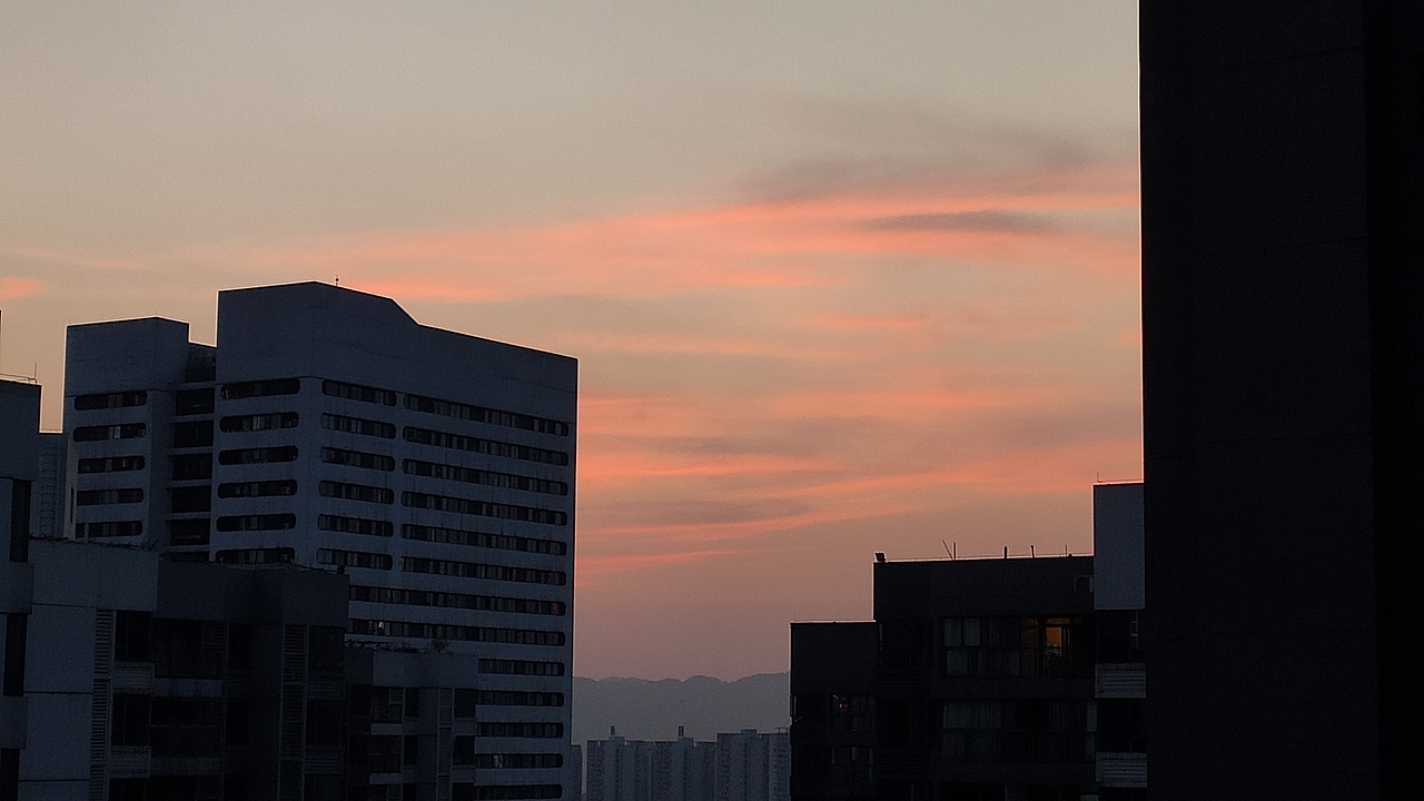 29楼日落（图ZMjU2NzU0NDg0） - 风光摄影 - 站酷设计师boompala原创素材 - 站酷ZCOOL