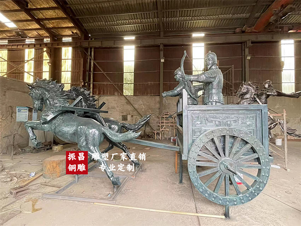 古代大战马拉车城市景观雕塑作品
