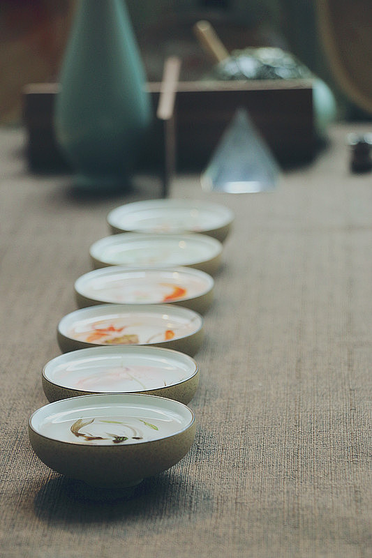 会画画的鱼/树脂画/手绘/跃然脂上