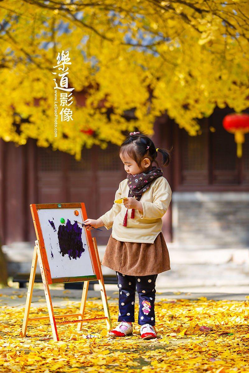 写生小画家（图ZOTgwNzA4NDQ=） - 人像摄影 - 站酷设计师LeDaoPhoto原创素材 - 站酷ZCOOL