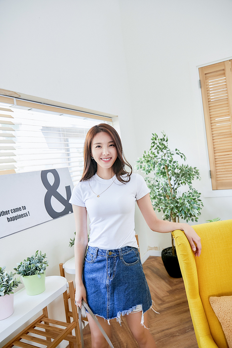 t恤韩国模特拍摄