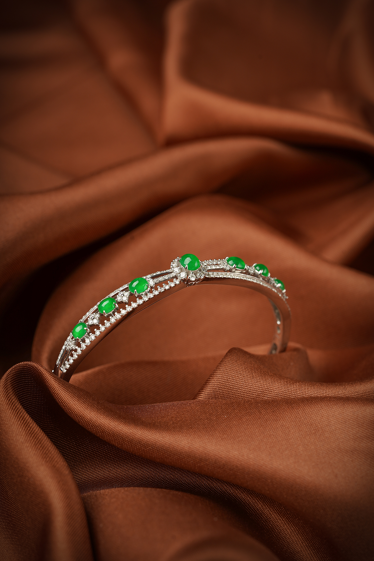 翡翠首饰拍摄（图ZMjQ5NTE0NDg0） - 产品摄影 - 站酷设计师Vinsen林原创素材 - 站酷ZCOOL