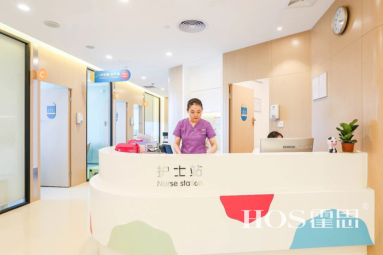 广州厂家定制新款医院导诊台导医台一站式服务中心护士站工作台 - 优得品医疗