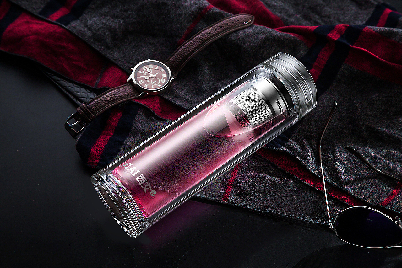 玻璃杯描述+修图