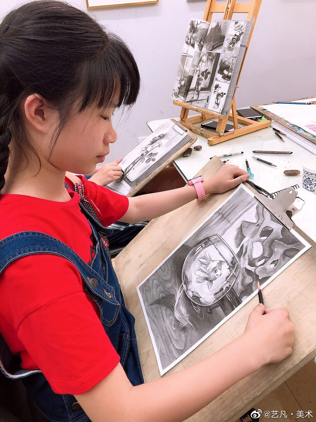 武汉小学生学素描