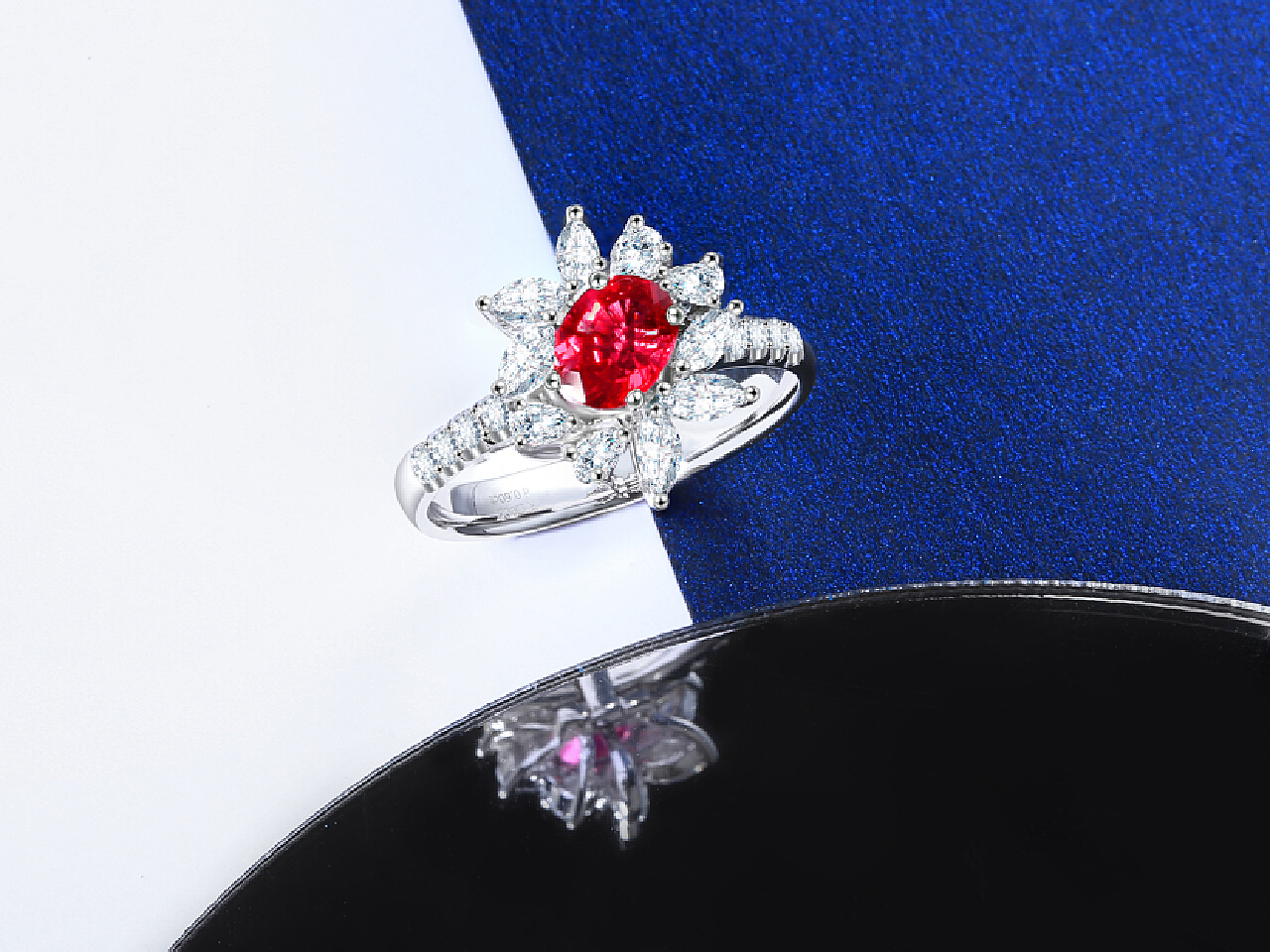 盘点史上最经典的红宝石戒指——红宝石镶嵌款式合集！