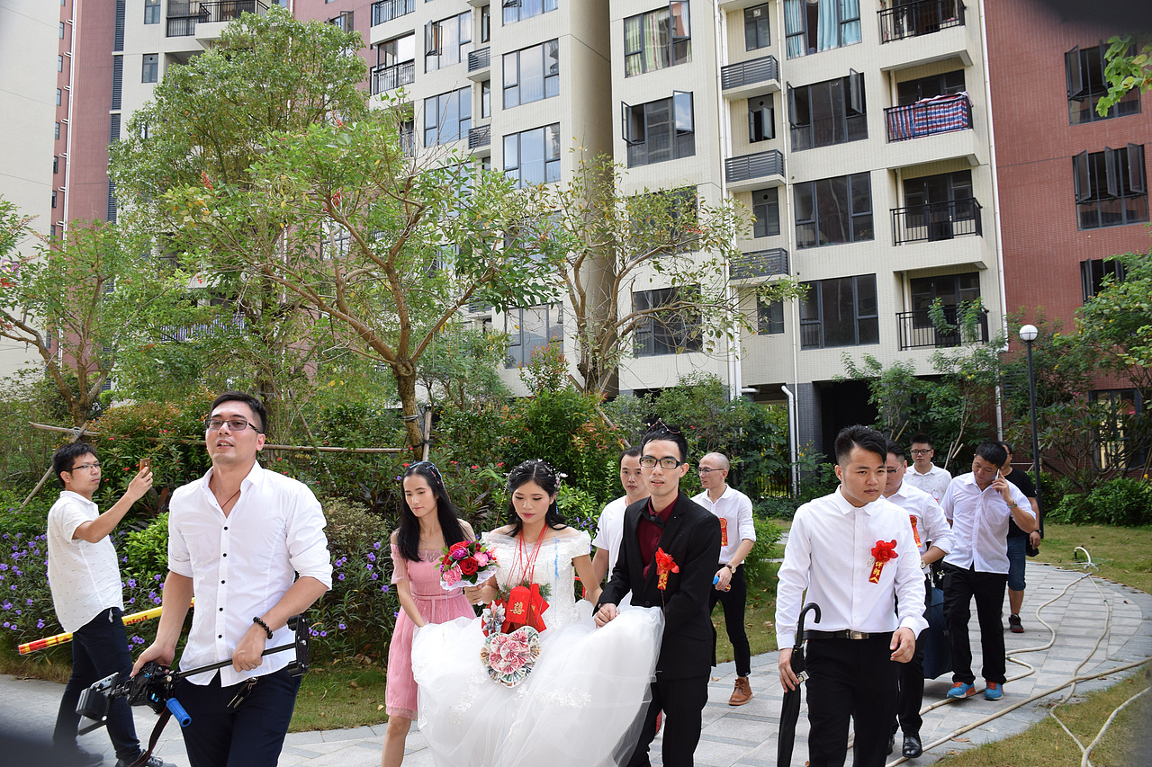 我们的婚礼（图ZOTQwNDExNTI=） - 人文/纪实摄影 - 站酷设计师摄影爱好者阿郑原创素材 - 站酷ZCOOL