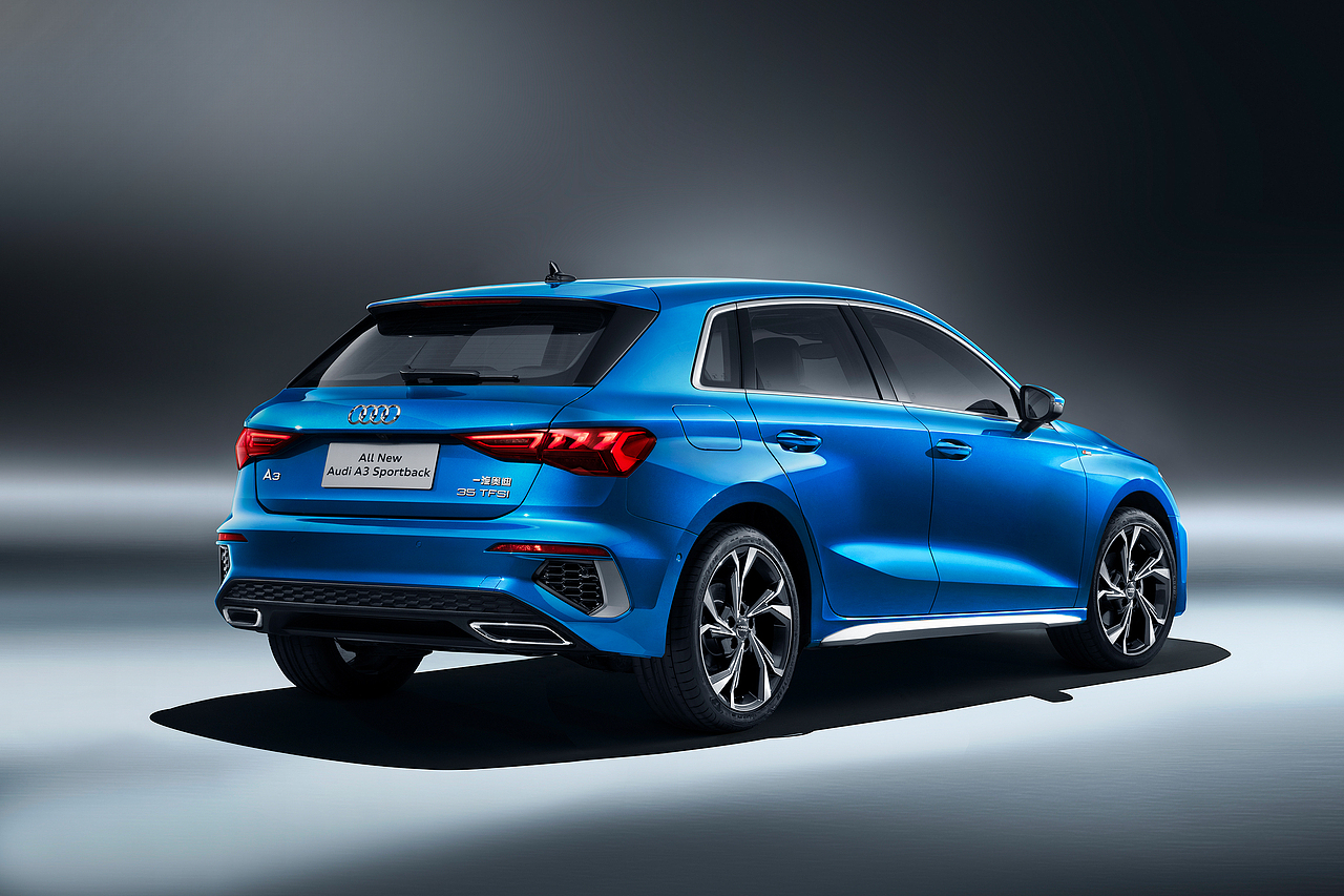 汽车修图-Audi A3（棚拍）（图ZMjQxNDQ0MTY4） - 修图/后期 - 站酷设计师老法师人参果原创素材 - 站酷ZCOOL