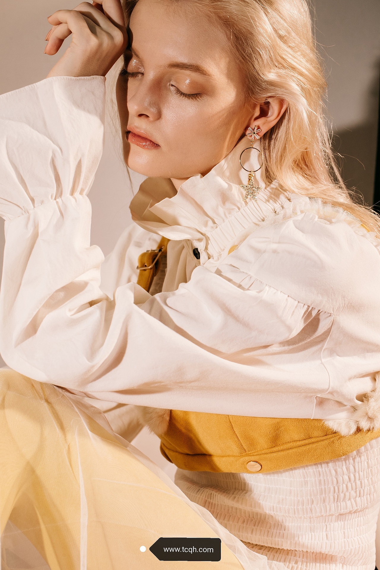 2018年底在杭州拍摄时尚首饰原创作品（图ZMTM5MzE5ODYw） - 时尚/艺术摄影 - 站酷设计师杭州凡之彩视觉原创素材 - 站酷ZCOOL