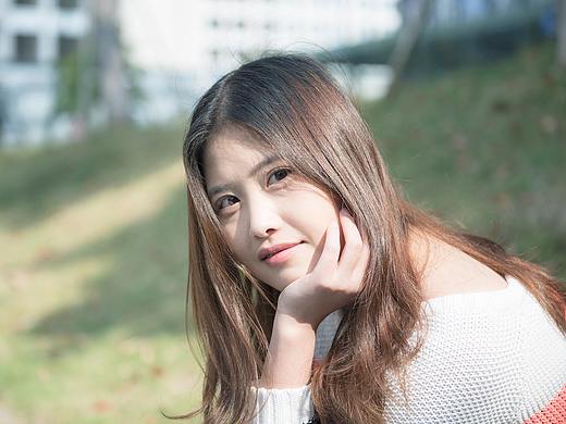 日系调色美女同事随拍