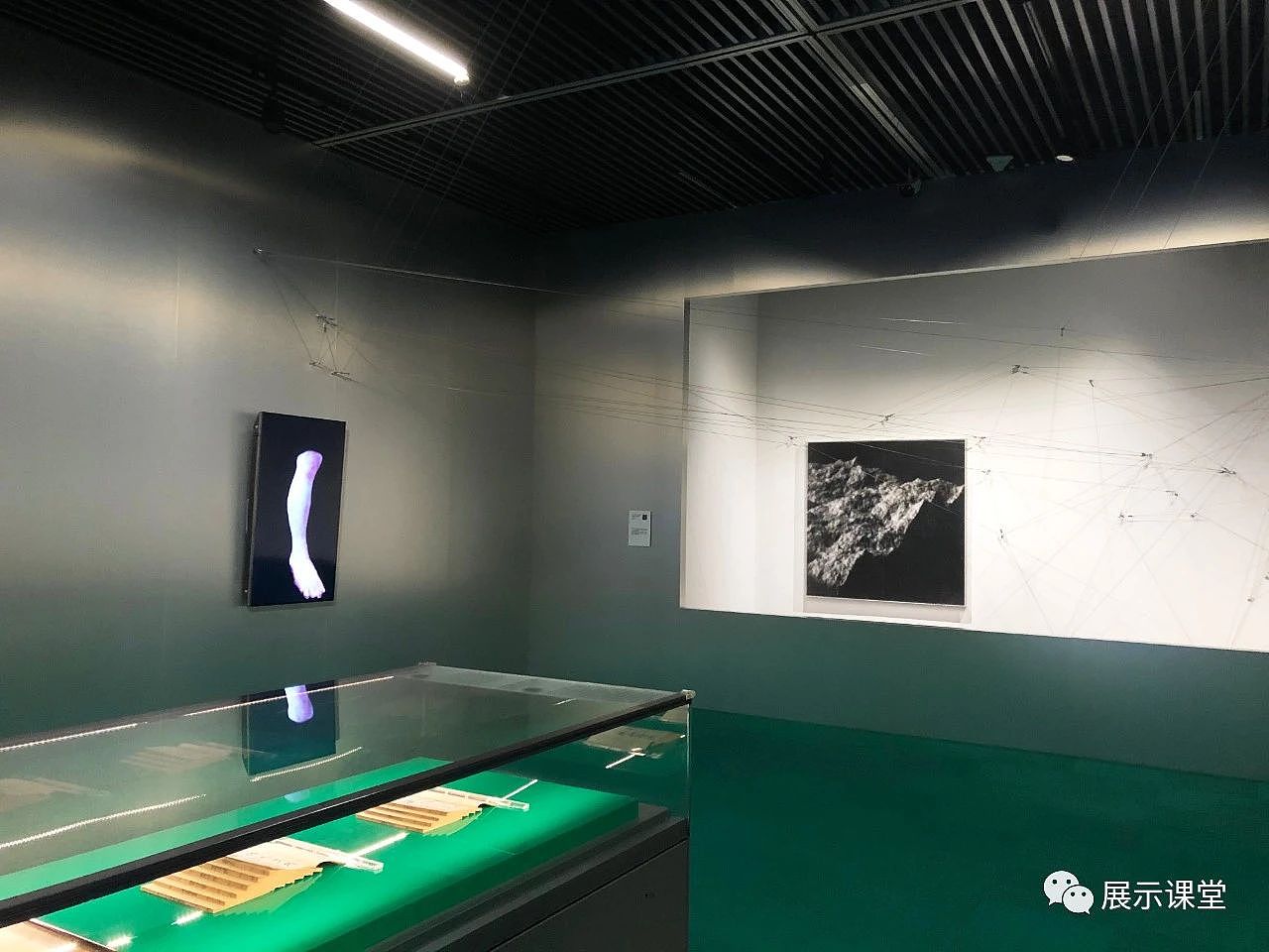 展厅设计/展馆/ 一个与当代艺术相结合的展览（图ZMjcwOTY5NzEy） - 展陈设计 - 站酷设计师展示课堂原创素材 - 站酷ZCOOL