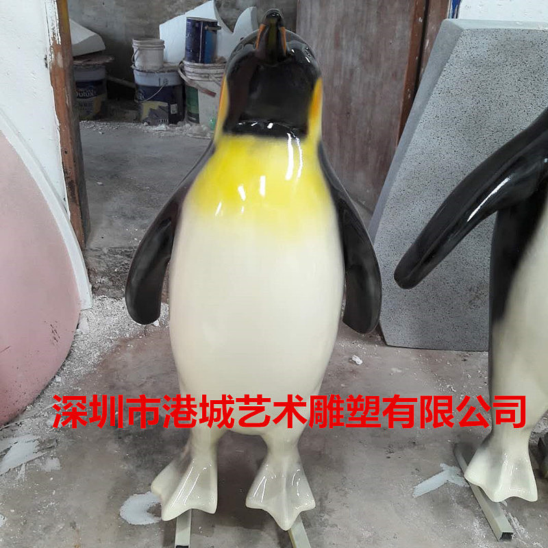 企鹅玻璃钢雕塑卡通动物公仔头像造型定制批发零售价格