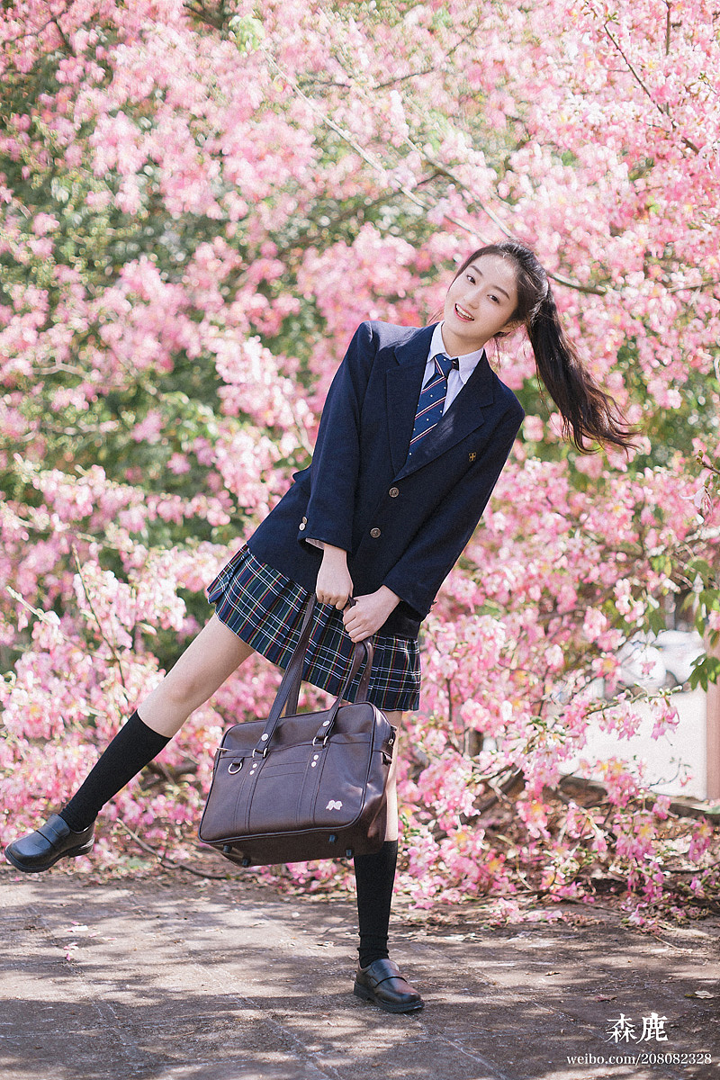 花的笑颜（图ZMTk2NjA5ODQ4） - 人像摄影 - 站酷设计师摄影师森鹿原创素材 - 站酷ZCOOL