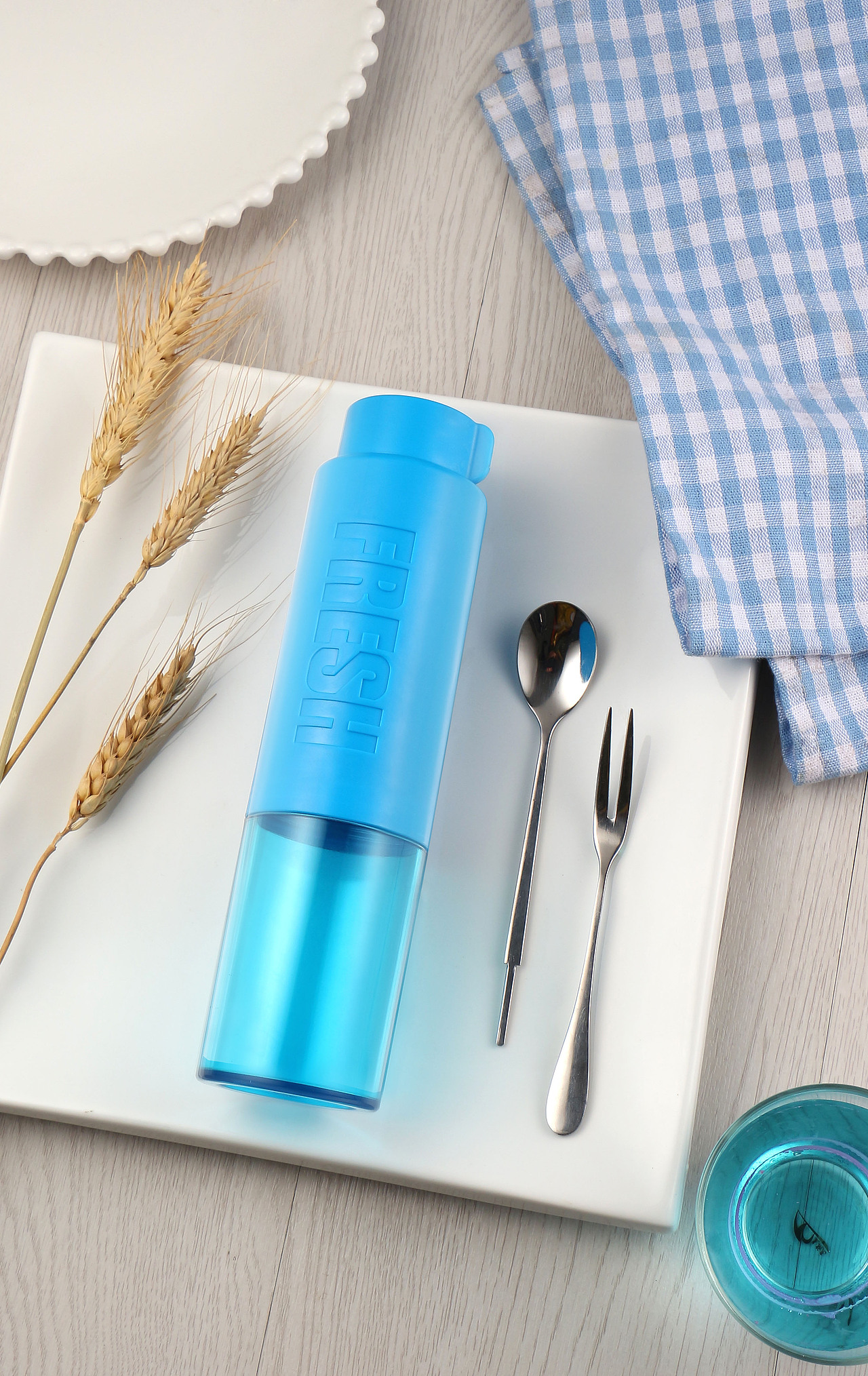 杯子 塑料杯 产品摄影  色彩搭配 撞色 小清新  场景搭配