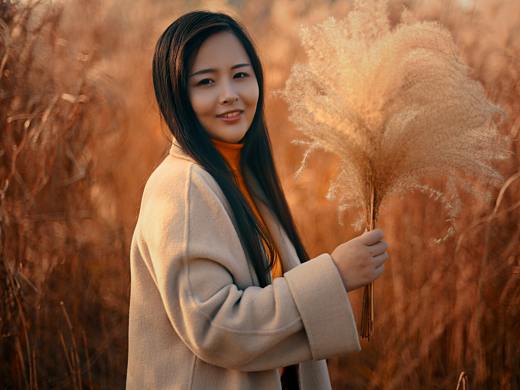 冬日 芦苇 人像