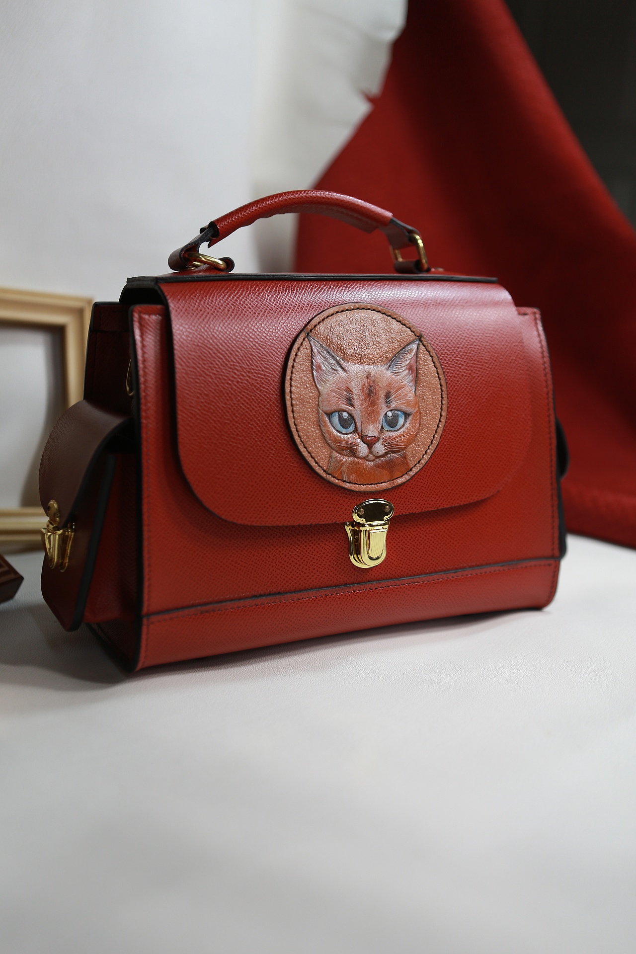 霖淇原创  皮雕小动物手工包设计