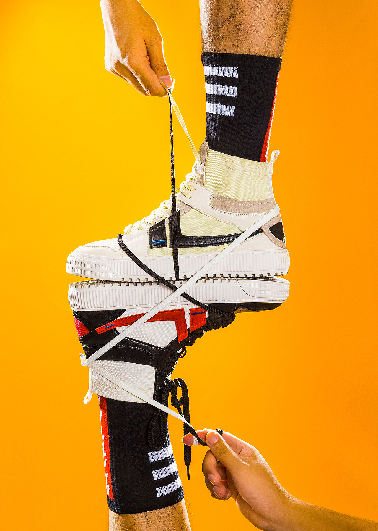 鞋子景物创意（图ZMTM1MTQyOTk2） - 产品摄影 - 站酷设计师陶晓锋原创素材 - 站酷ZCOOL