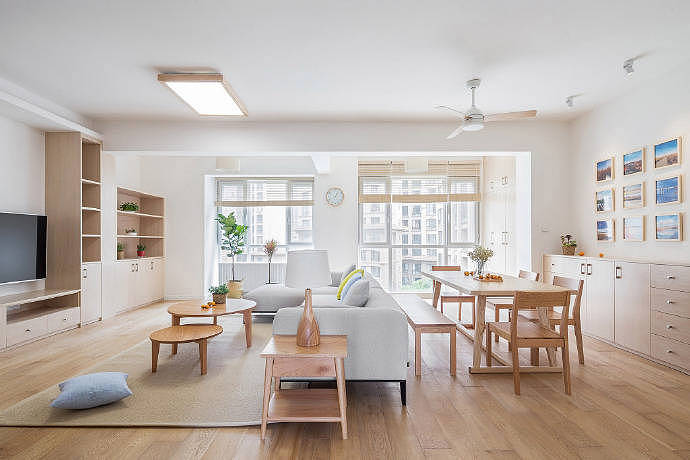 昆明恒阁装饰-112平现代简约原木风家居装修设计案例