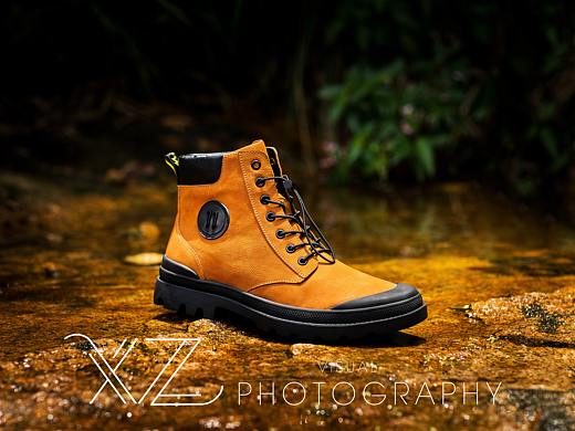 Xiao Zhun photos - 工裝鞋 A（個(gè)人主頁(yè)-ZMzA1NjE0NDg=） - 產(chǎn)品攝影 - 站酷設(shè)計(jì)師肖準(zhǔn)原創(chuàng)素材 - 站酷ZCOOL