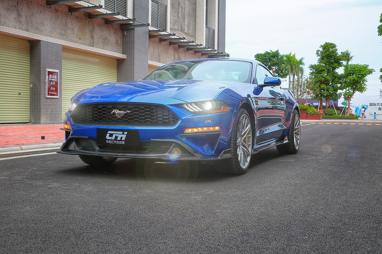 18全新福特野马 改装原创 前唇 侧裙 后唇 尾翼 设计款