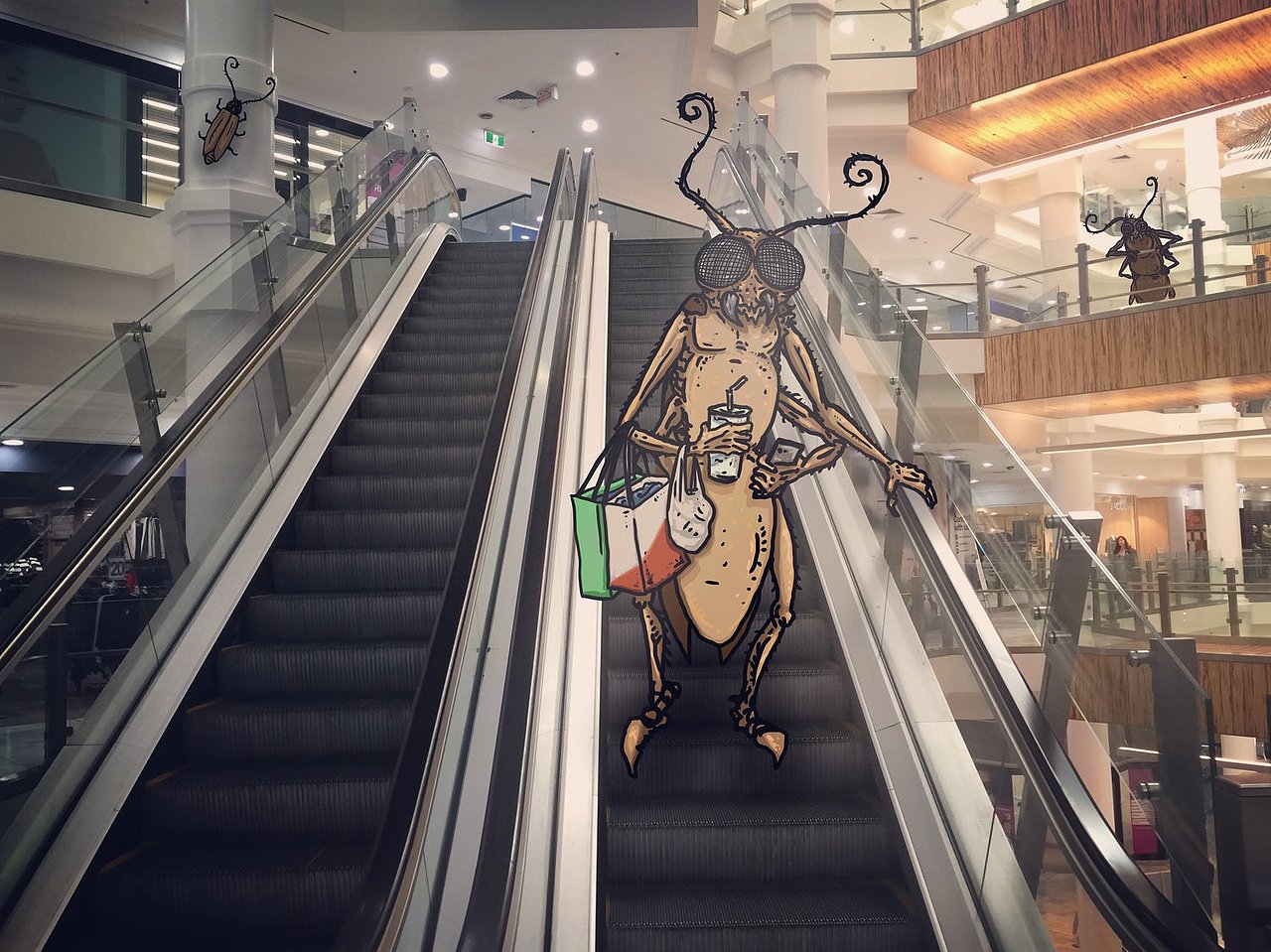 TA 的画笔下 光怪陆离 的世界。