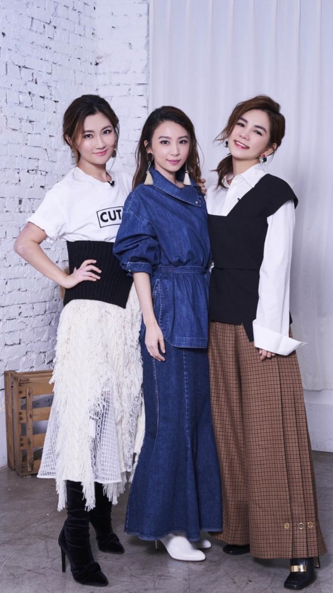 Yomi呀的个人主页（背景预览） - 主页背景设置 - 站酷设计师Yomi呀原创素材 - 站酷ZCOOL