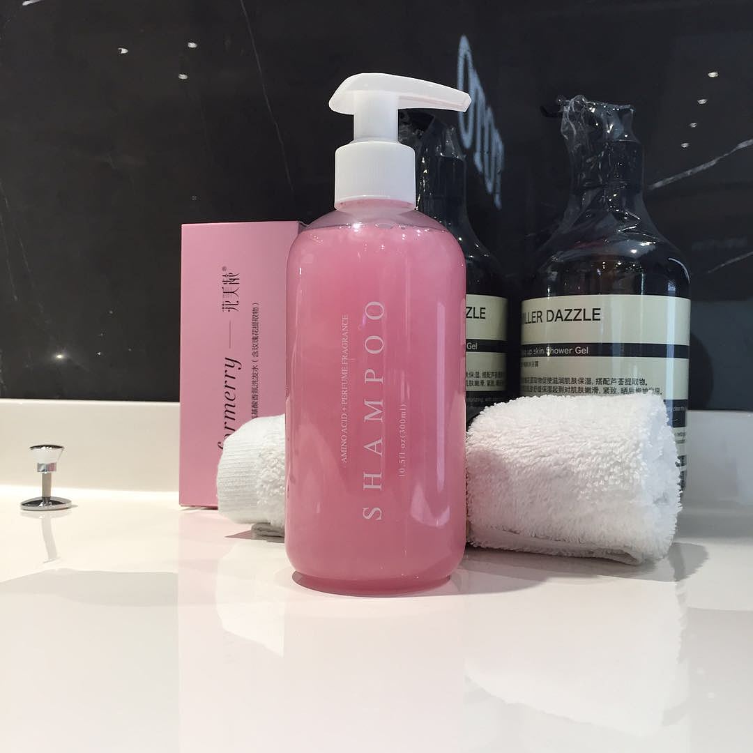 花美齡洗發(fā)水logo&包裝設(shè)計(jì)（圖ZMTMwNDQ3MDU2） - 品牌 - 站酷設(shè)計(jì)師logo管家原創(chuàng)素材 - 站酷ZCOOL