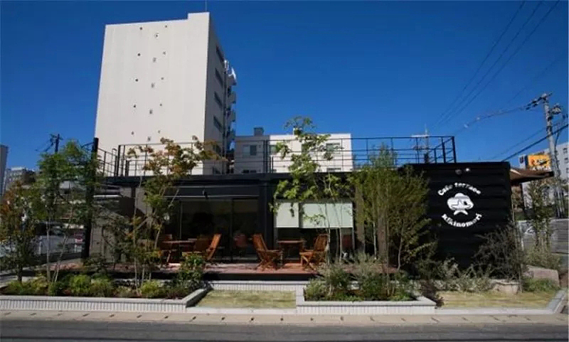 日本奈良黑色集装箱咖啡馆