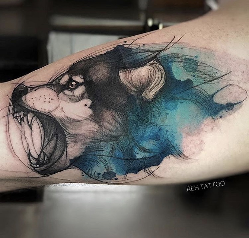 今天原来是情人节来一波结构素描画水彩的纹身赏析吧.