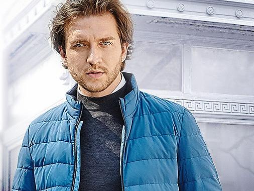 哪些年做過的banner（個人主頁-ZMzAwNTAyNjg=） - 海報 - 站酷設(shè)計師Antonu蕊蕊原創(chuàng)素材 - 站酷ZCOOL