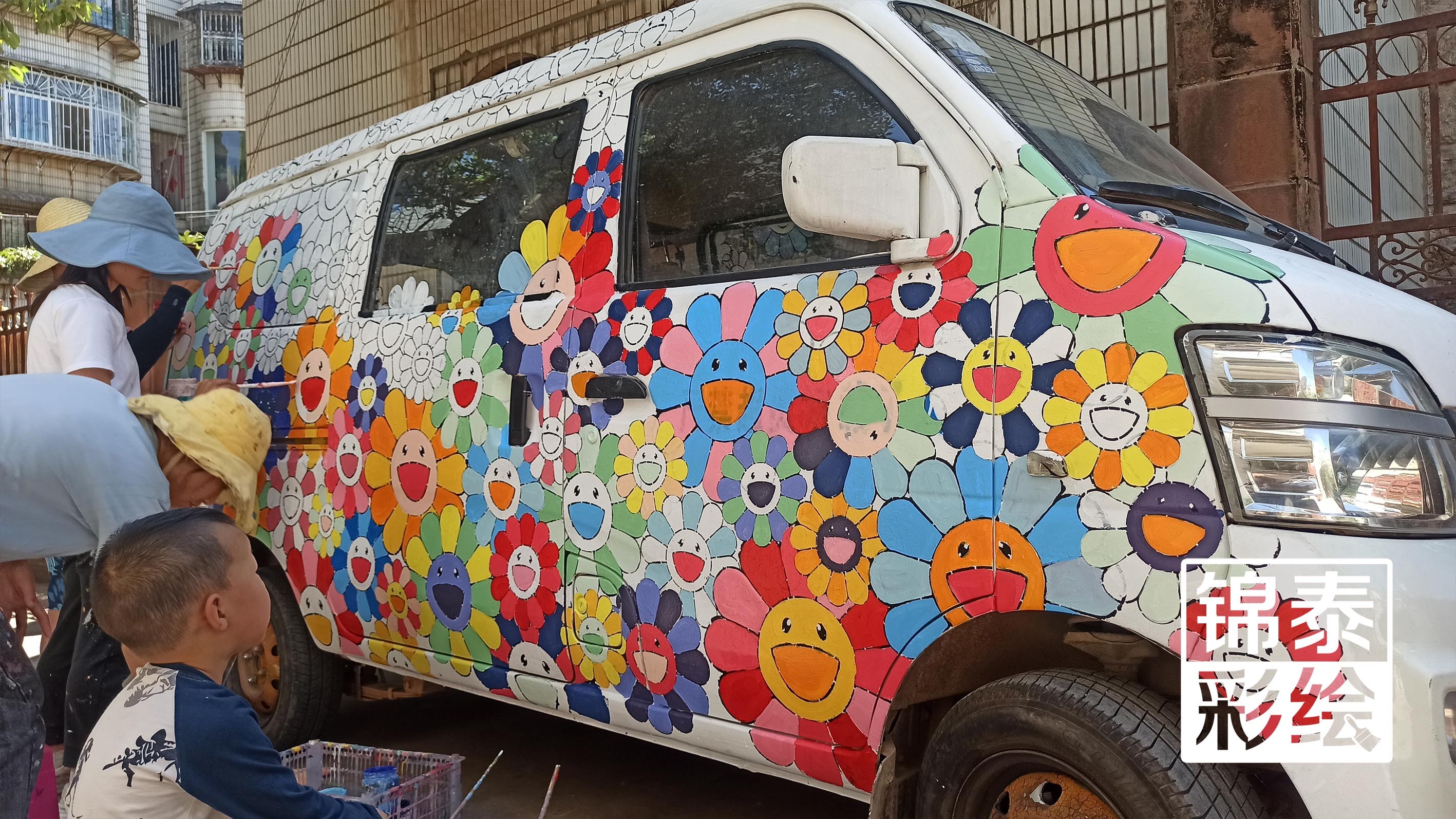 车身彩绘/车体彩绘/车身涂鸦/村上隆/草间弥生