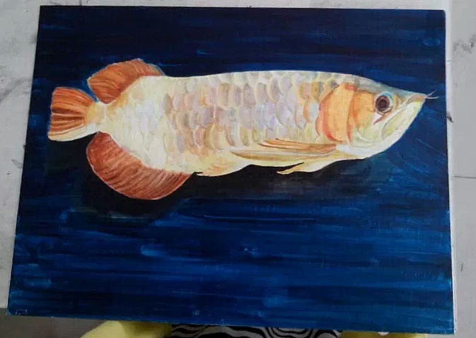 这是一幅蛋彩画作品,需要先在特殊材质的板子上,用鸡蛋清和水彩颜料按