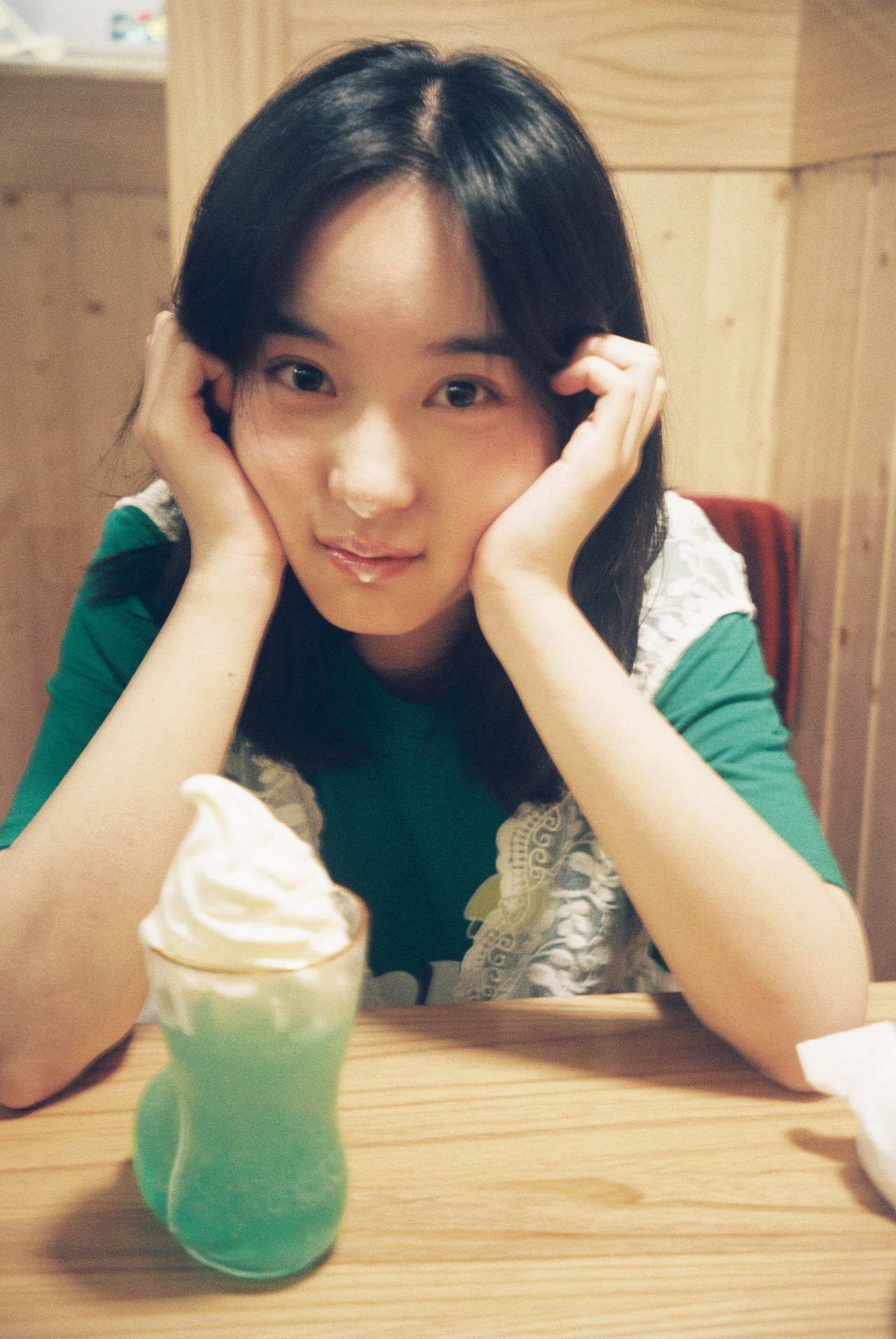 eighteen（图ZMjc0MjEwNTk2） - 人像摄影 - 站酷设计师NiccoCai原创素材 - 站酷ZCOOL