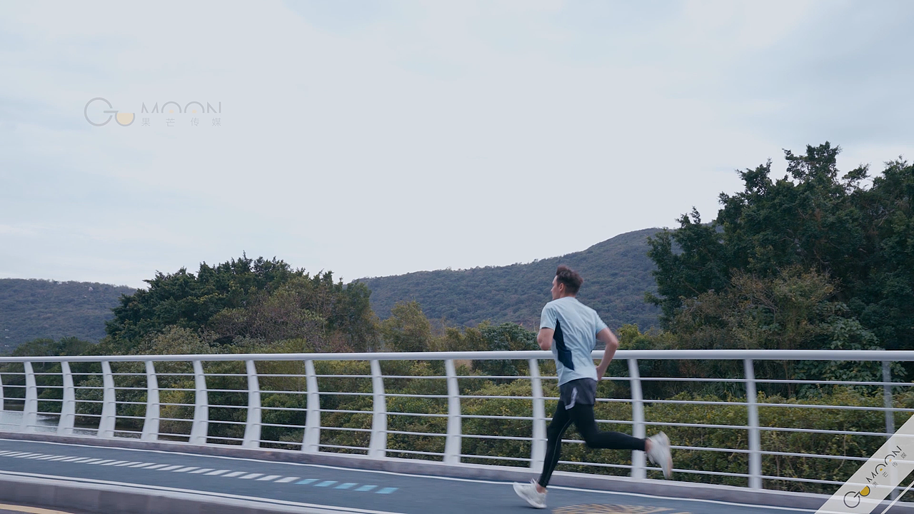 Mibro | GS Active户外智能运动手表海外产品广告