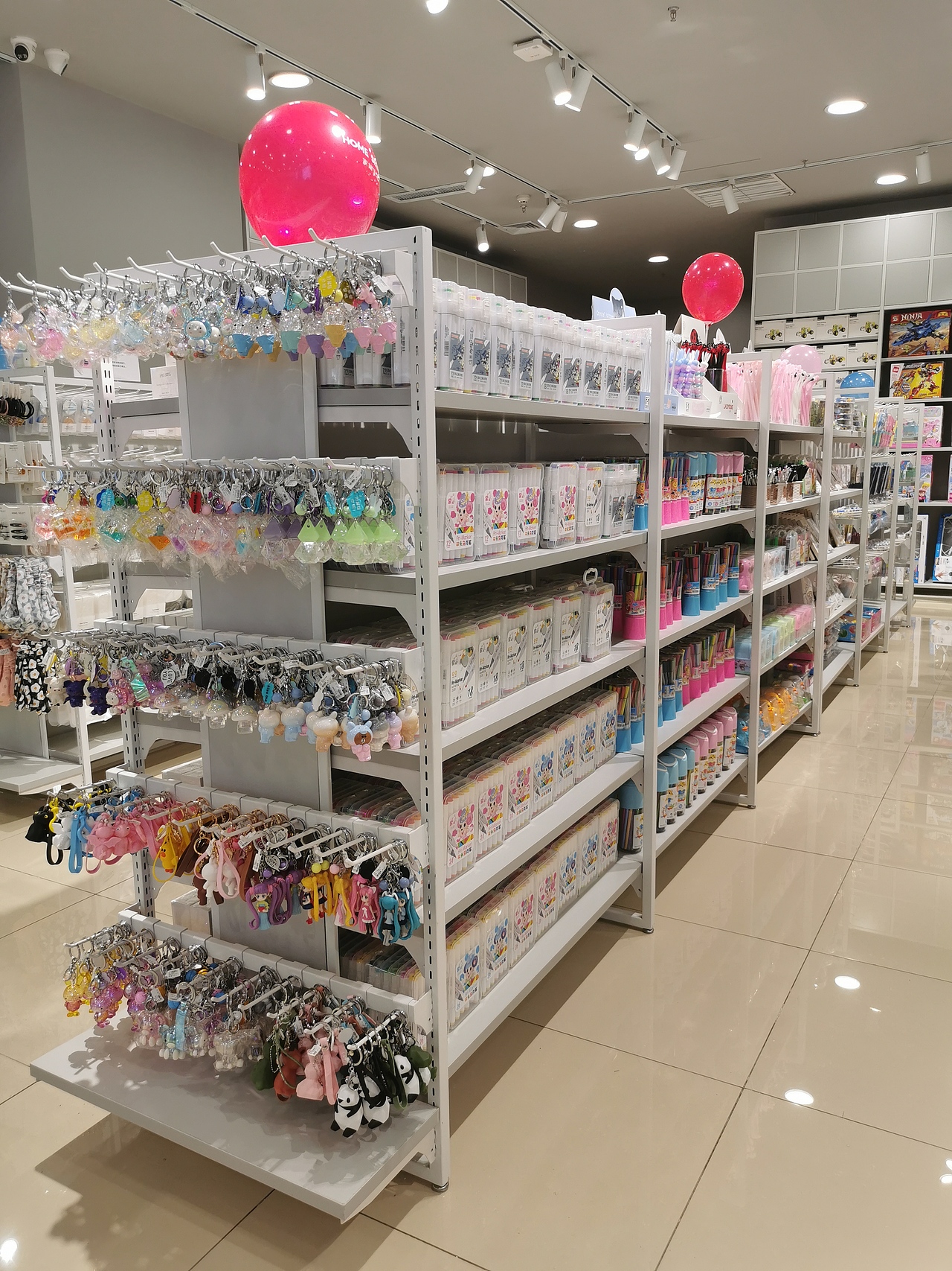 文具店货架几大陈列技巧诺米nome货架1