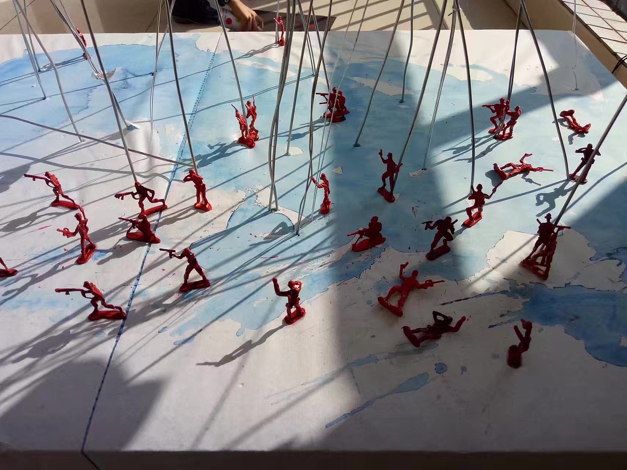 锡纸荷花池（图ZMTMxMjM2NDY4） - 工艺品设计 - 站酷设计师zhouwei0627原创素材 - 站酷ZCOOL