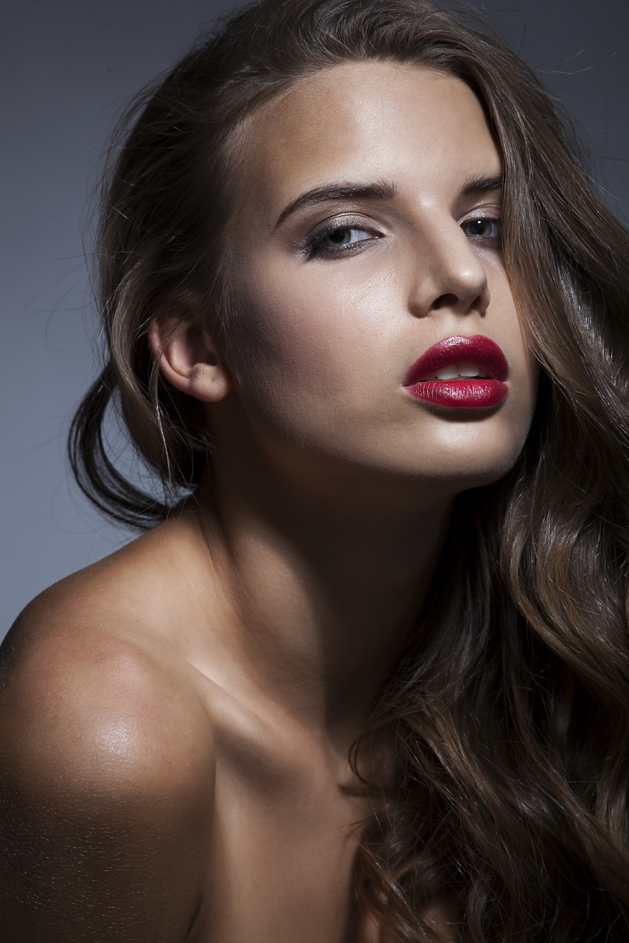 女模特人像精修练习