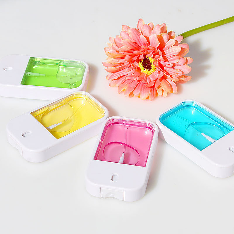 卡片喷雾瓶，尝试闪光灯拍摄（图ZMjY4MjI0MTQ0） - 产品摄影 - 站酷设计师恐龙姐姐原创素材 - 站酷ZCOOL