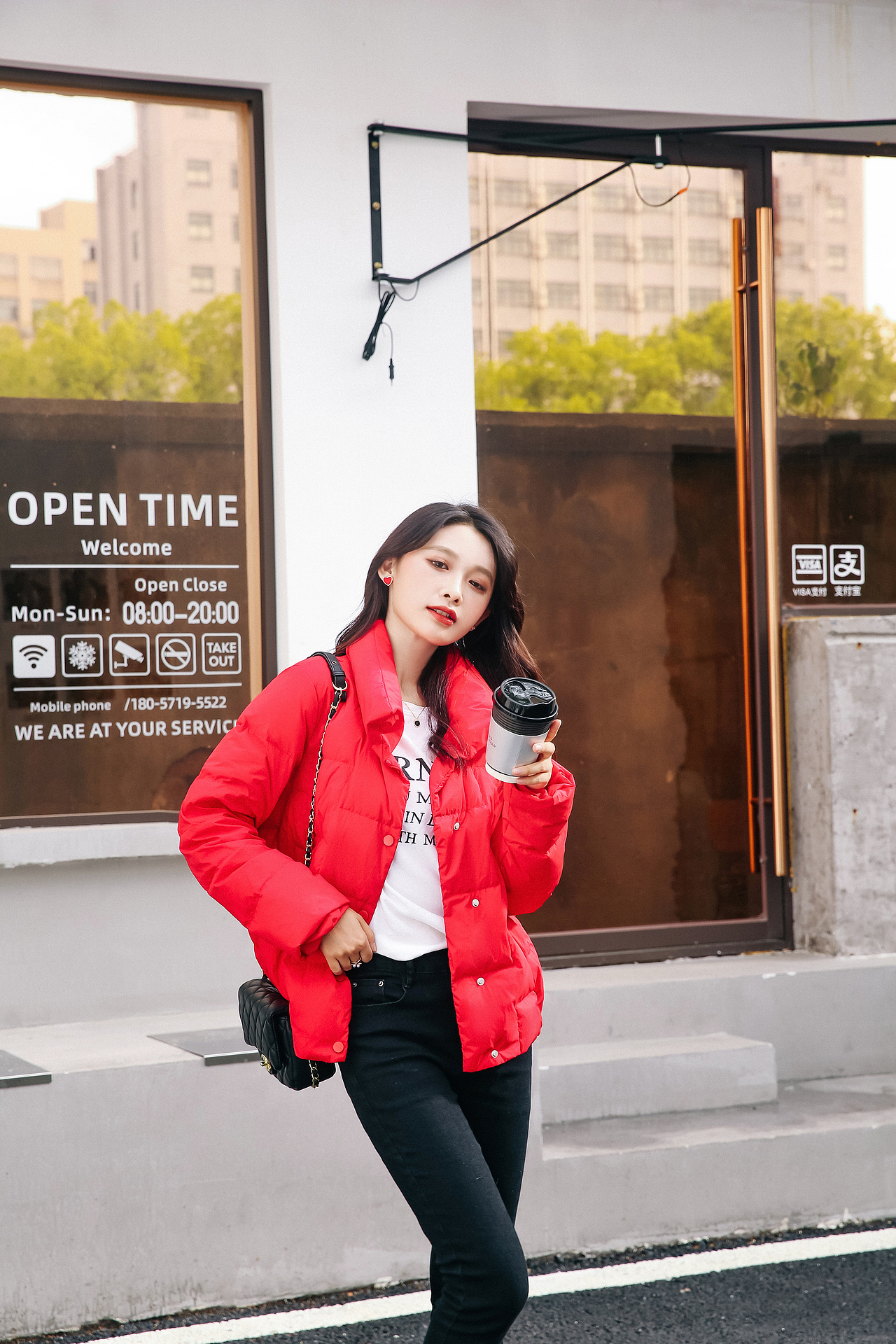 羽绒服丨淘宝摄影丨服装摄影（图ZMjkyMTIxMjU2） - 产品摄影 - 站酷设计师照相人小志原创素材 - 站酷ZCOOL