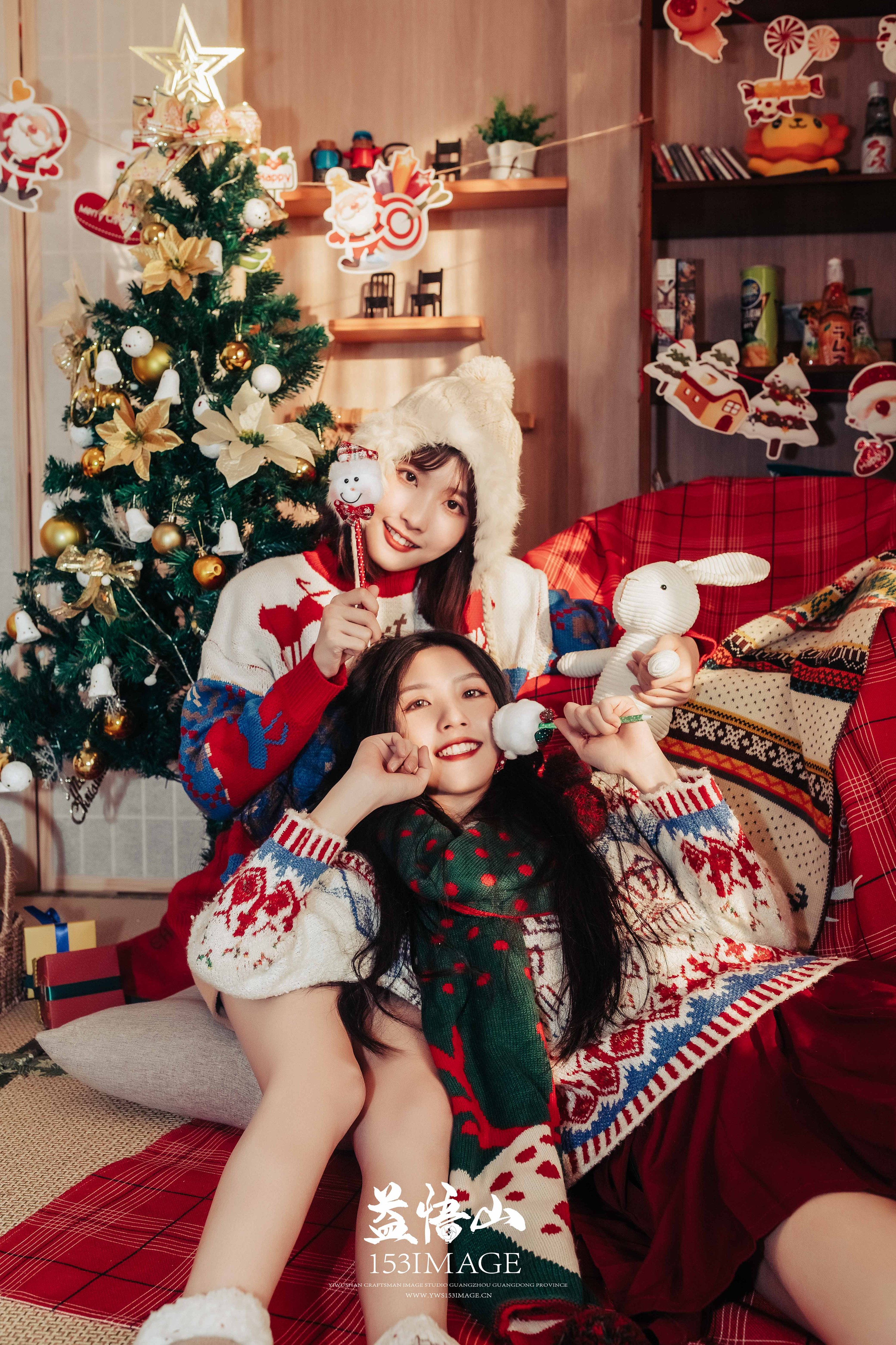 网红圣诞双胞胎姐妹
