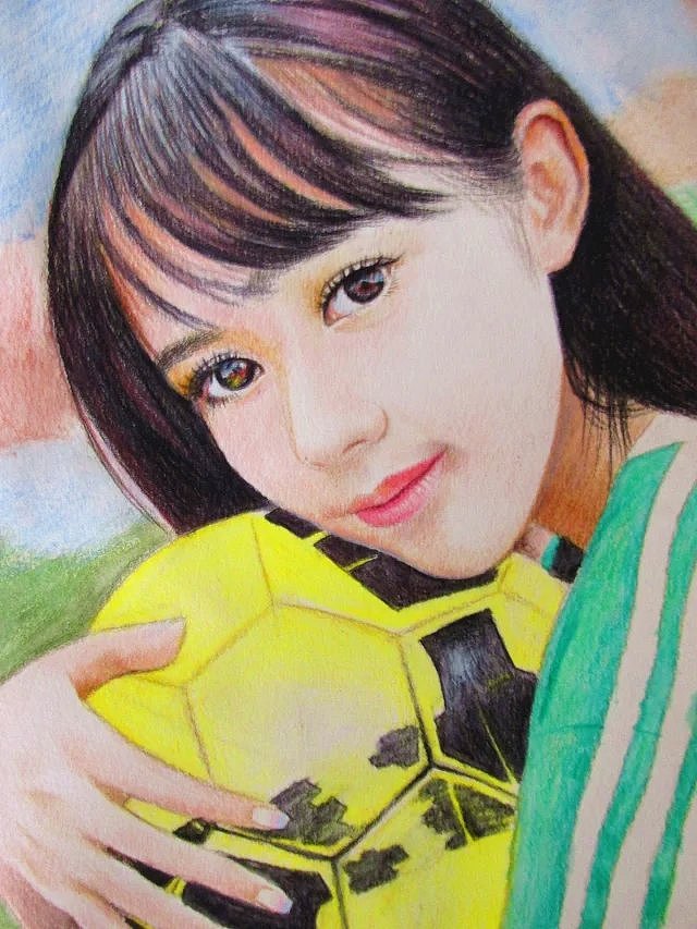 彩铅绿衣足球宝贝,附高清步骤图~|纯艺术|绘画|兔子凌风_原创作品