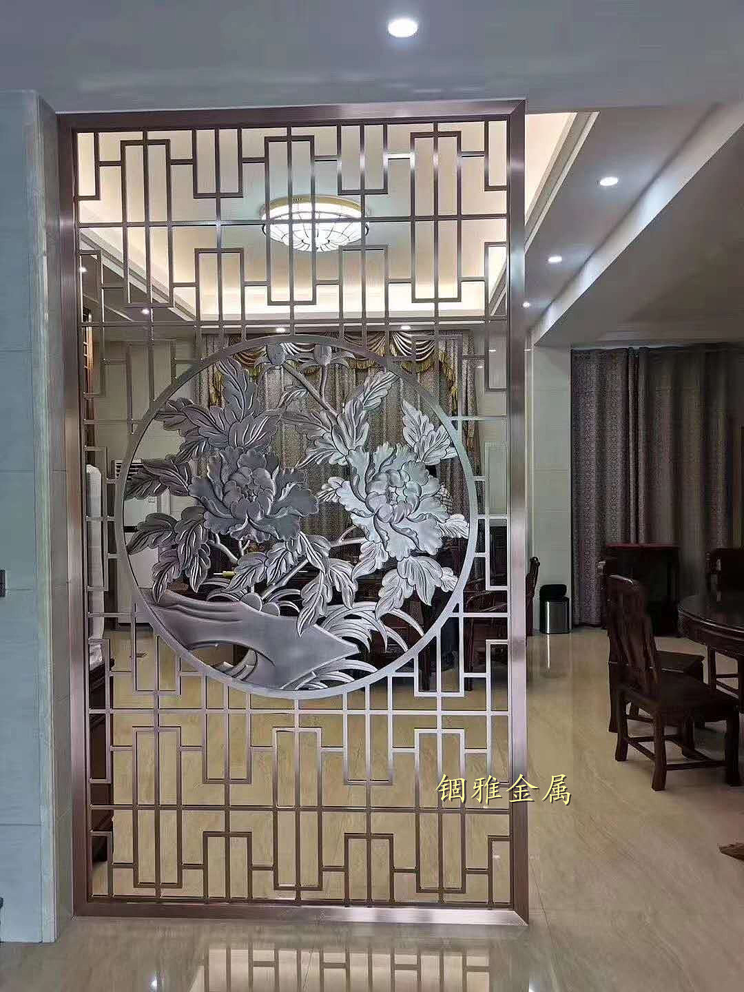 新颖独特的中式仿古铜铝板雕花屏风隔断（图ZMjMyMzI3MTEy） - 建筑设计 - 站酷设计师锢雅18566019743原创素材 - 站酷ZCOOL