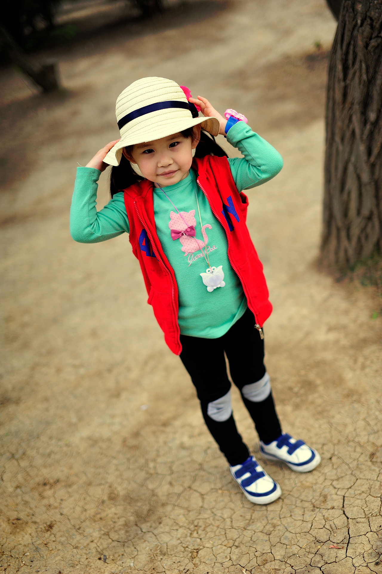 睿宝生活记录-1（图ZOTExNTEzNg==） - 人像摄影 - 站酷设计师捌零映像原创素材 - 站酷ZCOOL