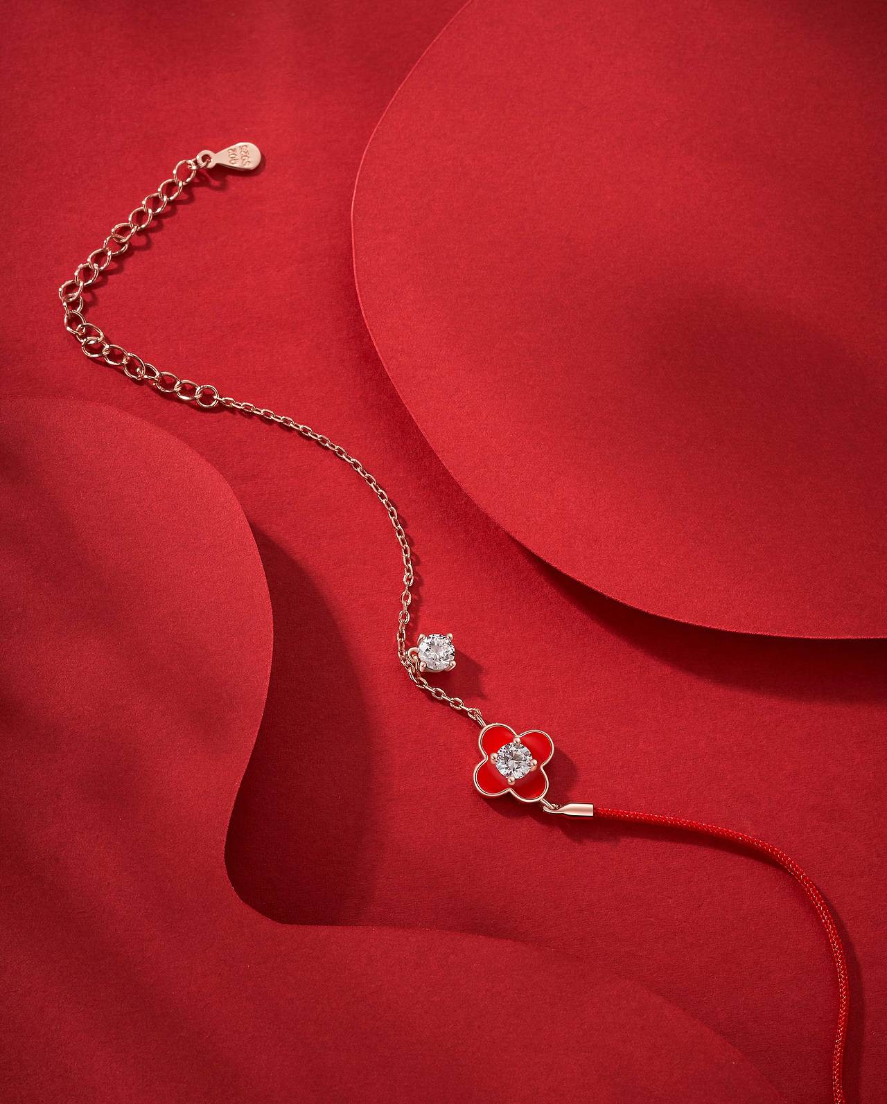 红绳首饰拍摄（图ZMjMxODIzNTE2） - 产品摄影 - 站酷设计师AAA摄影师阿龙原创素材 - 站酷ZCOOL