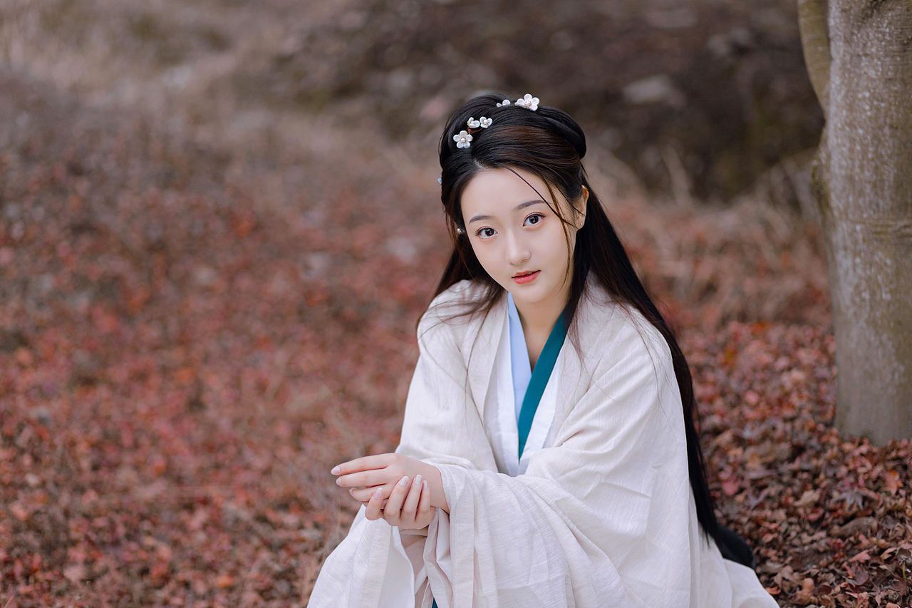 人间忽晚，山河已秋（图ZMjMzNDgzMTI0） - 人像摄影 - 站酷设计师六月月月er原创素材 - 站酷ZCOOL