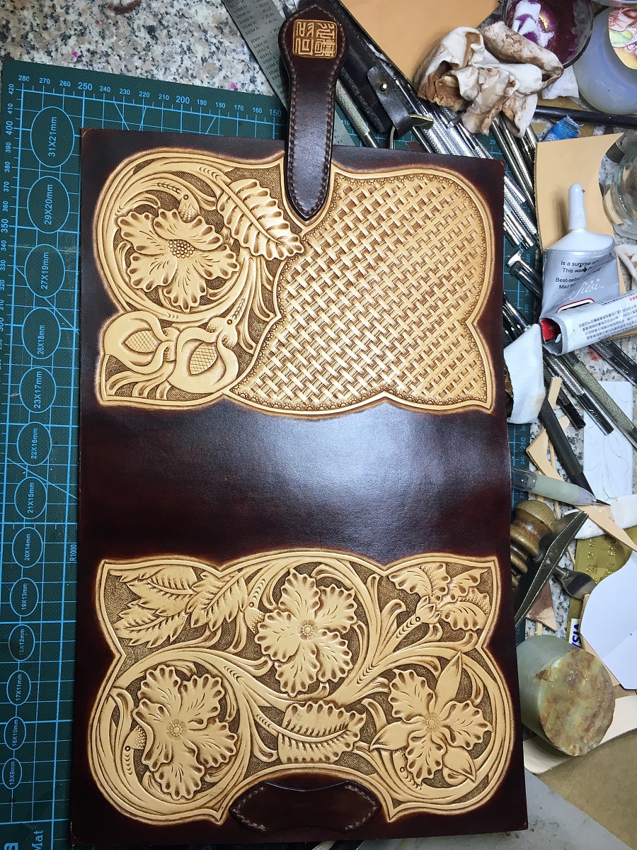 皮雕记事本|皮艺|手工艺|bg6ltw - 原创设计作品 - 站酷 (zcool)