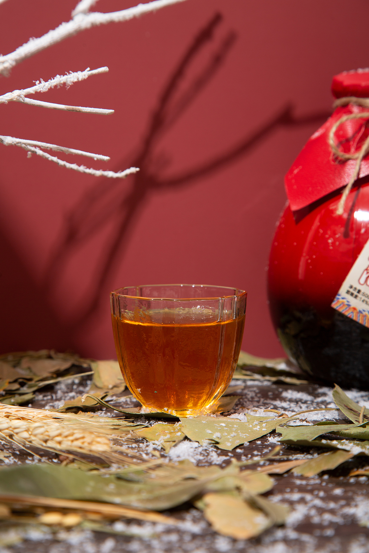 宫廷美酒（图ZMjMyNjU4MzA0） - 产品摄影 - 站酷设计师原川原创素材 - 站酷ZCOOL