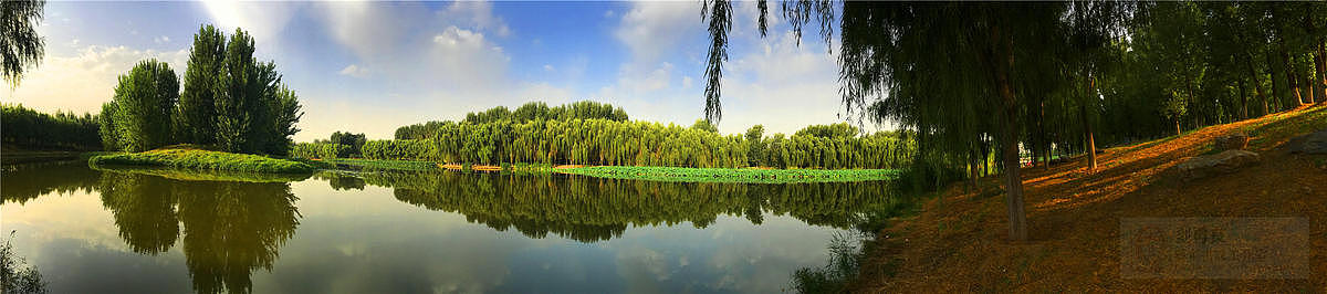 刘勇良手机纪实摄影:静静的河畔